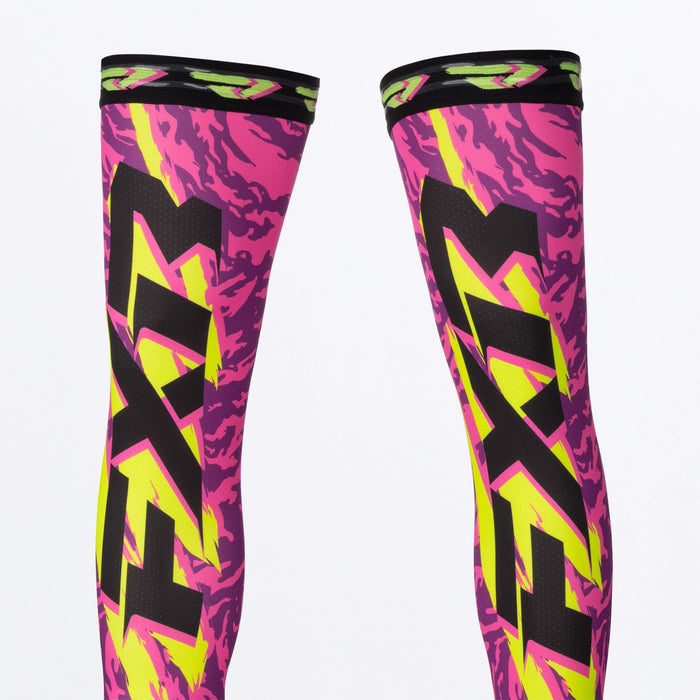 FXR RIDING SOCK (1 PAIR) SNOW 2027 in Pink/Purple/HiVis