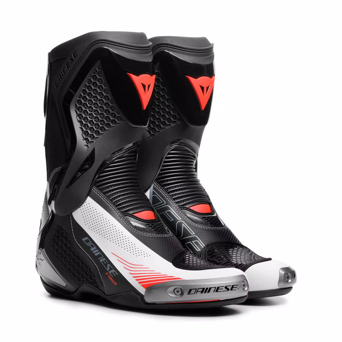 Dainese Torque 4 Air Boots 2025 in Black / White/Red Fluo