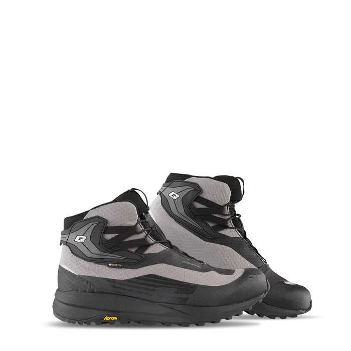 Gaerne G Xenon Gore-Tex Shoes 2025 in Black/Grey