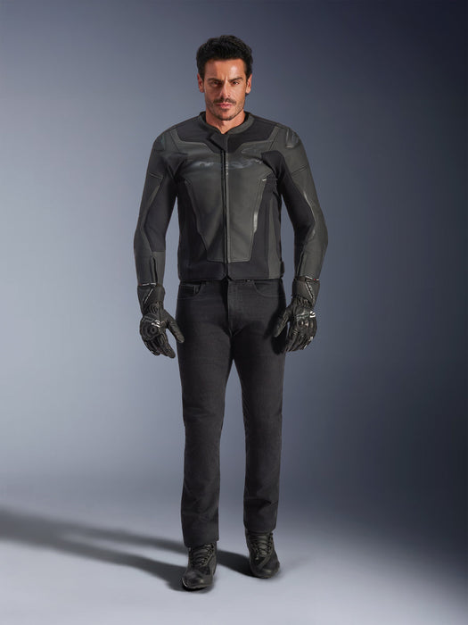 ALPINESTARSGP FORCE v2 LEATHER JACKETS 2026 in Black/Black