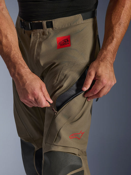 ALPINESTARS  NAZCA GORE-TEX® PANTS 2026 in Walnut/Black