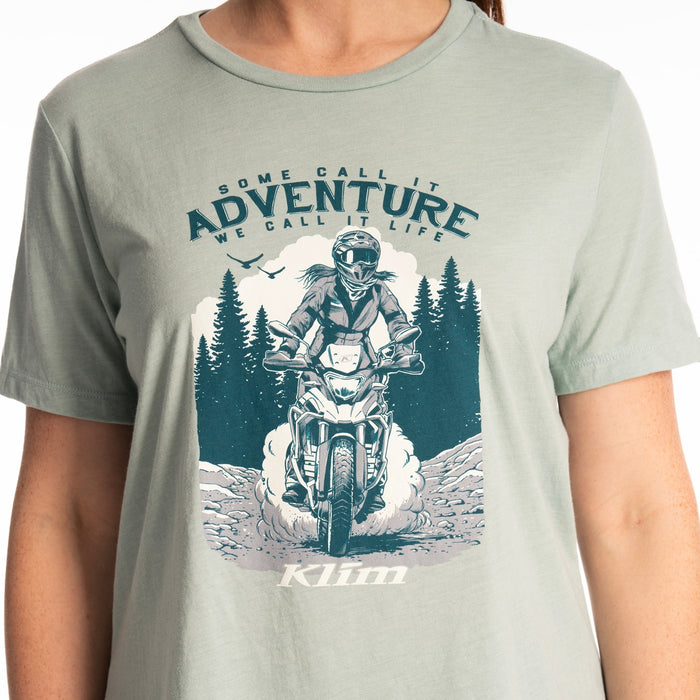 KLIM WOMENS ADVENTURE TRI-BLEND TEE 2026 in Dusty Blue - Deep Lagoon