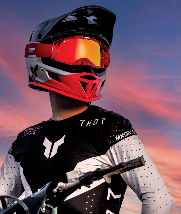 Thor Reflex Sport Composite Strike Helmet 2025 in Black/Red