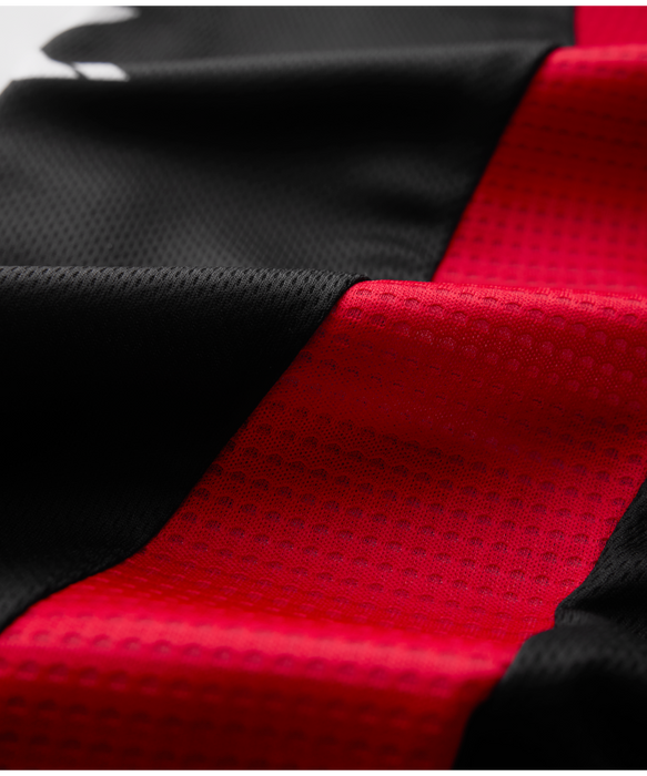 THOR LAUNCHMODE FUTURA JERSEY 2026 in Black/Red
