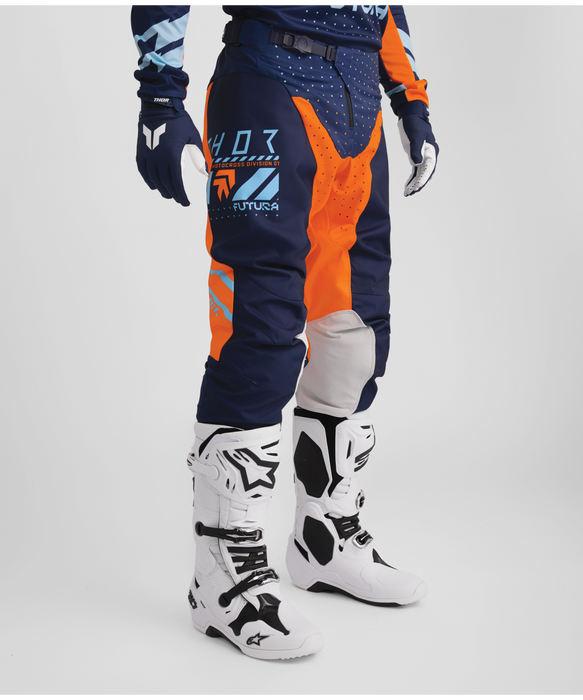 THOR LAUNCHMODE FUTURA PANTS 2026 in Navy/Orange