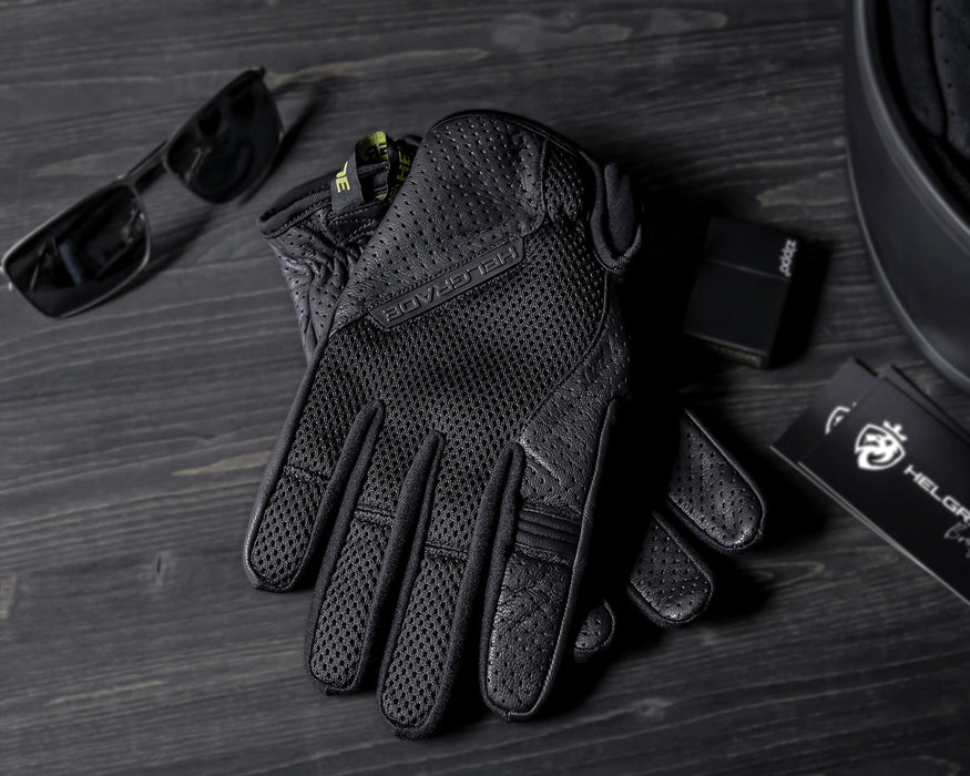 HELGRADE BECKFORD LEATHER/MESH GLOVE in Black