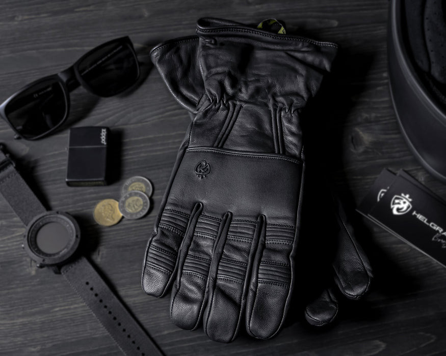 HELGRADE HOPPER WATER RESISTANT LEATHER GLOVE in Black