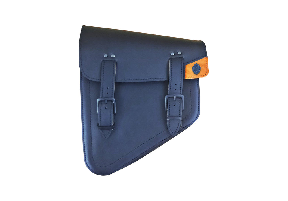 HELGRADE LEATHER SOLO BAG in Black