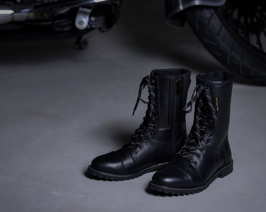 HELGRADE LAVIGNE WOMEN'S LEATHER BOOTS in Black