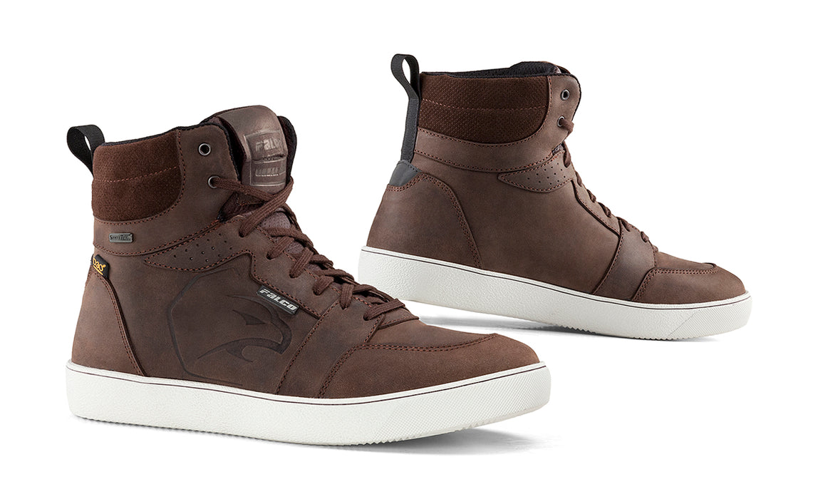 FALCO DAGGER BOOT in Brown