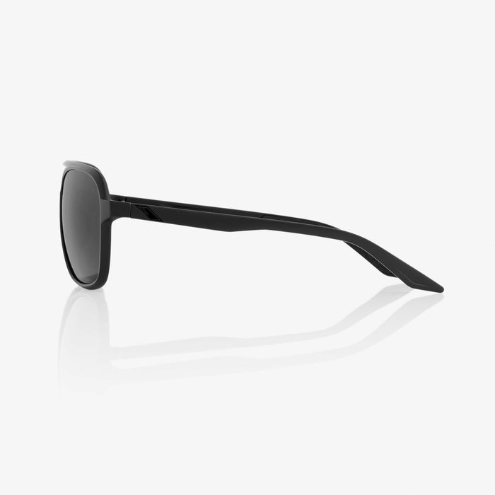 100% Kasia Aviator Sunglasses in Matte black / Black mirror