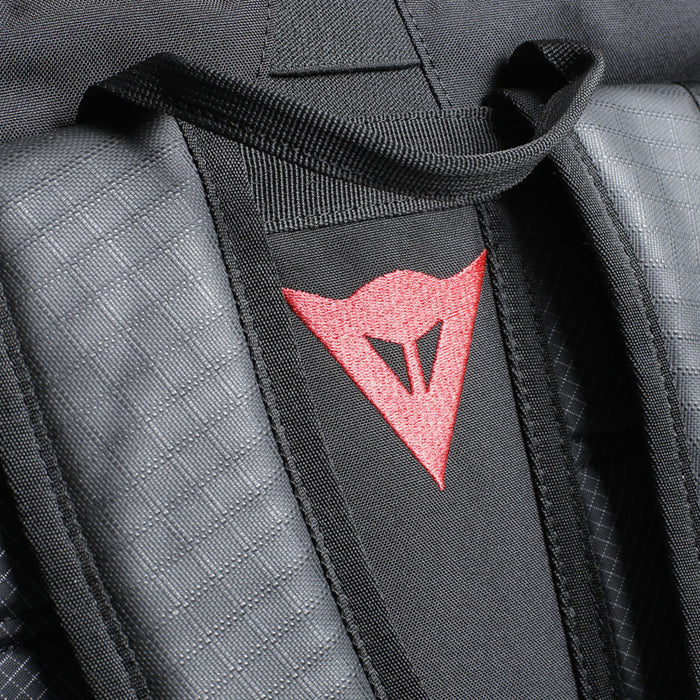 Dainese D-Throttle Backpack in Stealth Black
