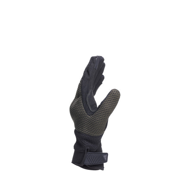 Dainese Torino Gloves in Black/Grape-leaf